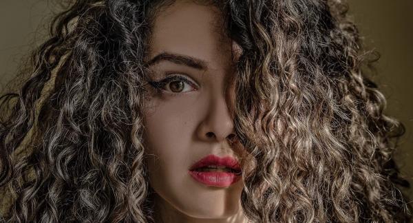 Как лечь спать с влажными волосами, чтобы на следующий день отлично выглядеть? Как лечь спать с влажными волосами, чтобы на следующий день отлично выглядеть?