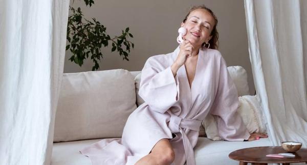 Утренний массаж лица для продления молодости и улучшения тонуса кожи (фото)